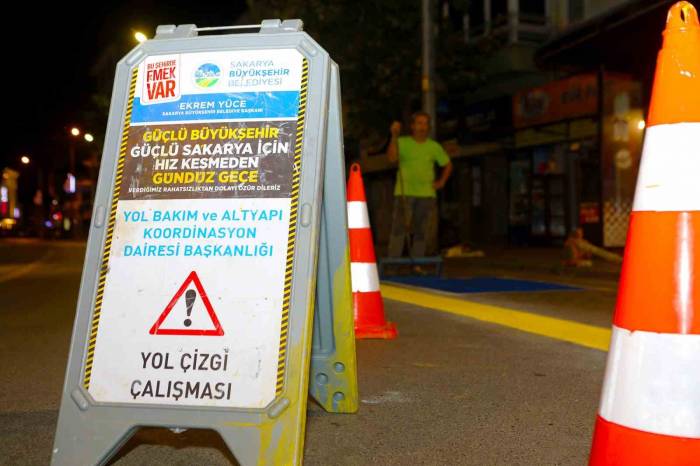 Yaya Geçitleri Ve Duraklarda Hummalı Çalışma