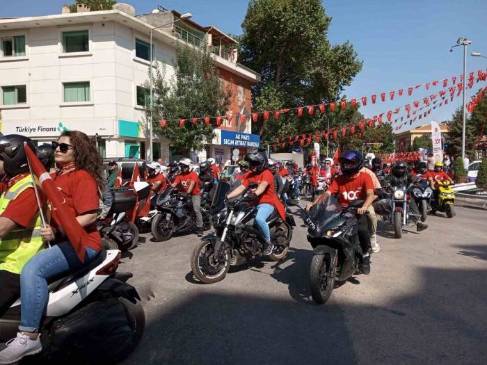 100. Yıl Motosiklet Sürüşü Başladı