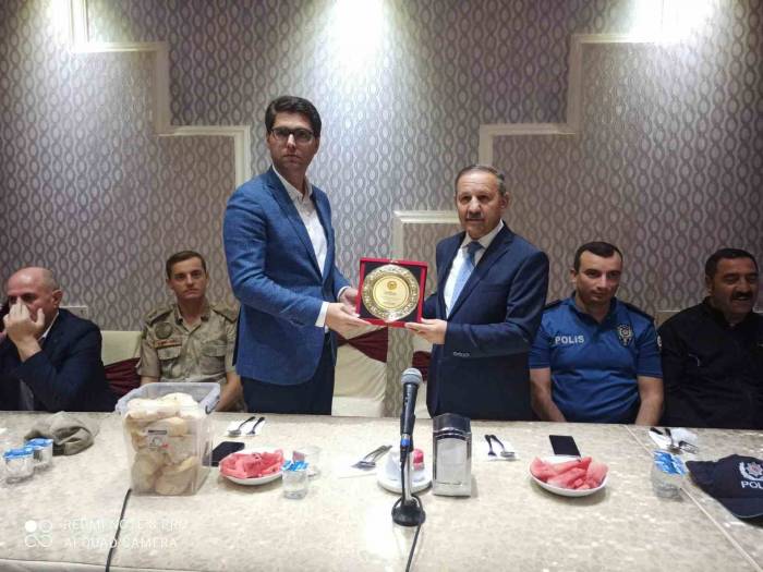 Murat Karaloğlu Onuruna Yemek Düzenlendi