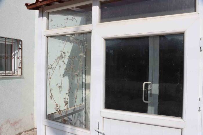 Kaman İlçesindeki Atatürk Bilgi Evi Bakımsızlığı İle Şehirde Gündem Oldu