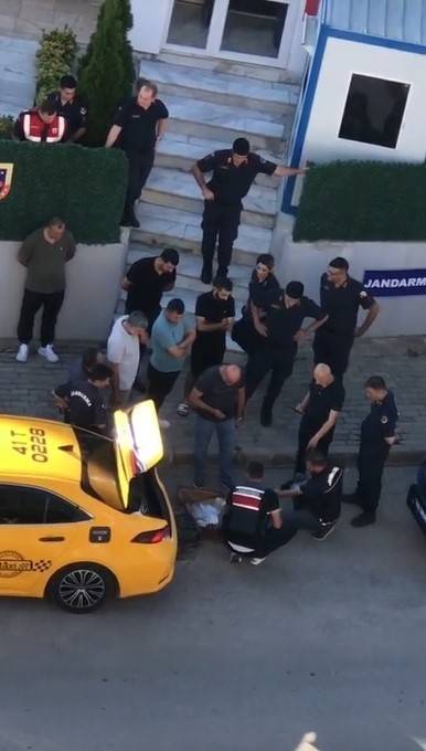 Taksideki Valizden Kilo Kilo Uyuşturucu Çıktı