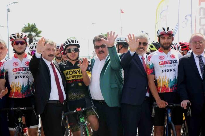 Cumhuriyet’in 100. Yılında Milli Mücadele Ruhu Yeniden Canlanıyor