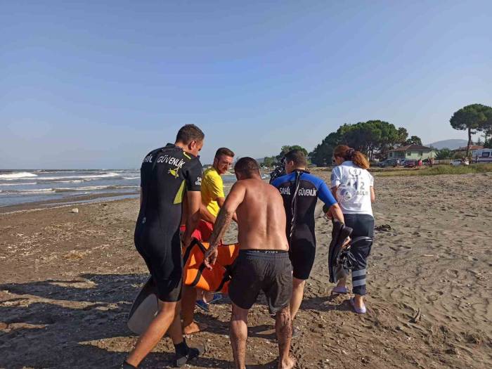 Samsun’da 7 Kişi Boğulma Tehlikesi Geçirdi, Uyarılar Peş Peşe Geldi