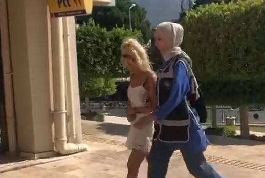 Antalya’da Çaldıkları Kimlikle Marmaris’te Hırsızlık Yapan 2 Kişi Tutuklandı