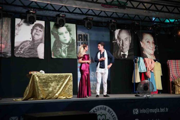 Hisseli Harikalar Kumpanyası Oyunu Büyük İlgi Gördü