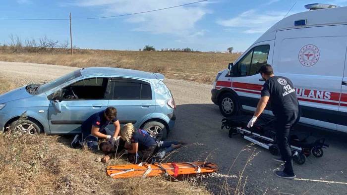 Virajda Mıcıra Kapılan Otomobil Takla Attı: 1 Yaralı