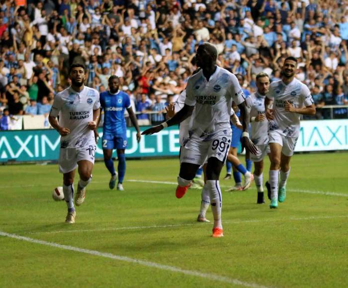 Uefa Avrupa Konferans Ligi: Y. Adana Demirspor: 1 - Krc Genk: 0 (İlk Yarı)