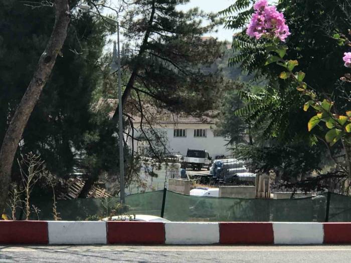 Bilecik’te Yüksekten Düşen İşçi Yaralandı