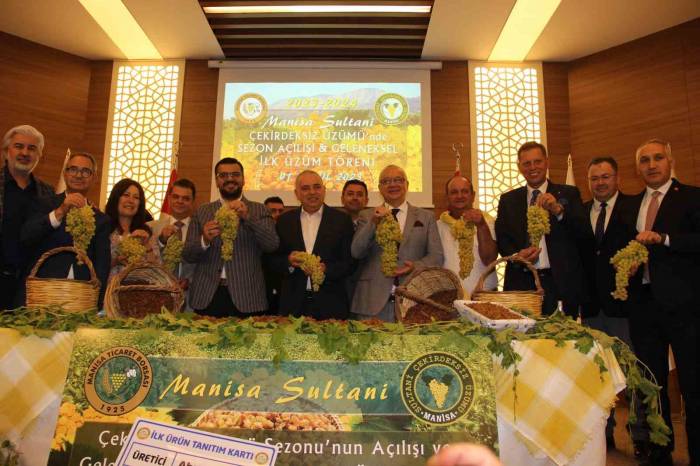 Sezonun İlk Kuru Üzümü Bin 250 Tl’den Alındı