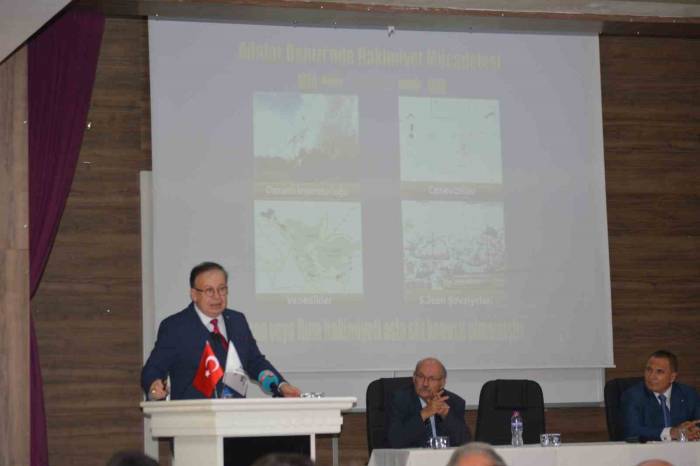 Mavi Vatan Meşalesi Ayvalık’ta Yakıldı