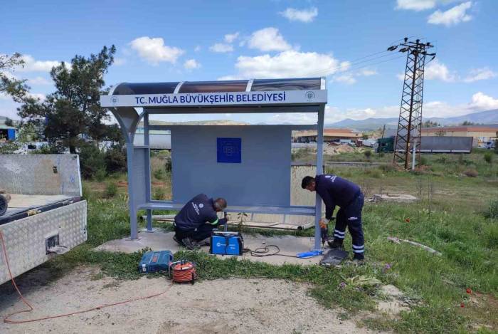 Büyükşehir 2 Bin 912 Yeni Durak Yaptı