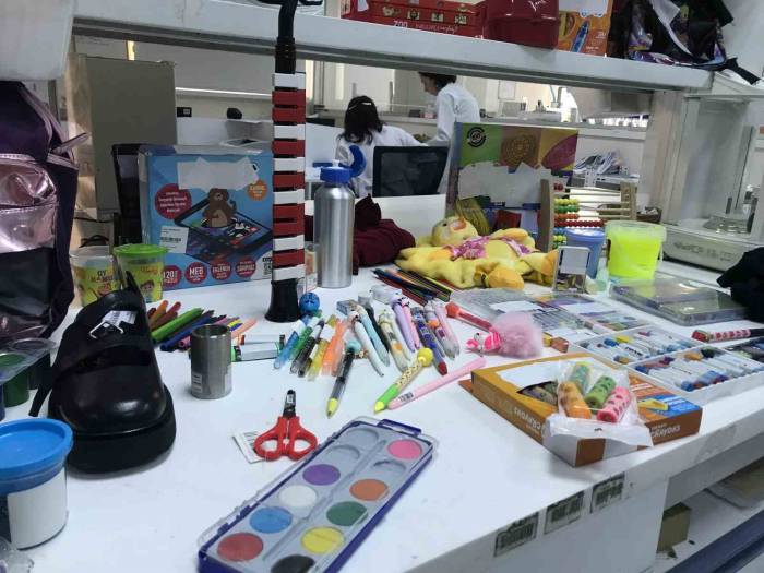 Ticaret Bakanlığı Kırtasiye Ürünlerini İncelemeye Aldı, Binlerce Ürün Analiz Ediliyor