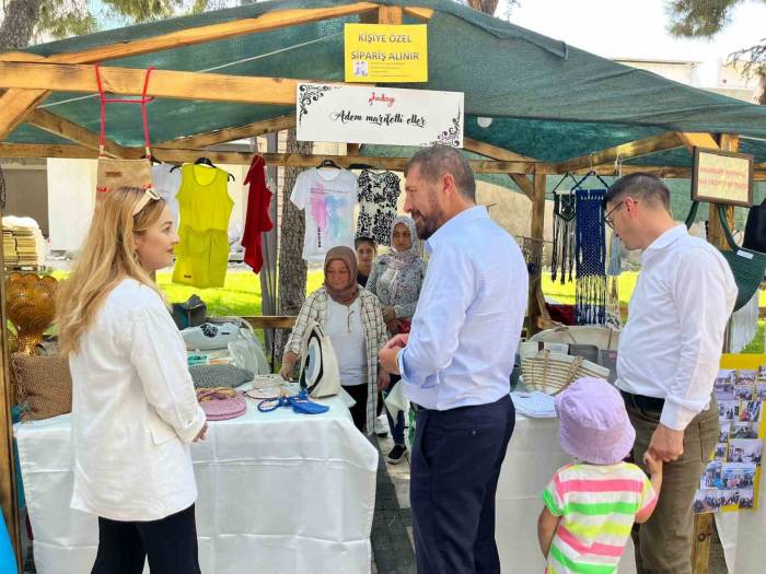 Sındırgılı Kadınlar Sanat Sokağı İle Geleneği Devam Ettirdi