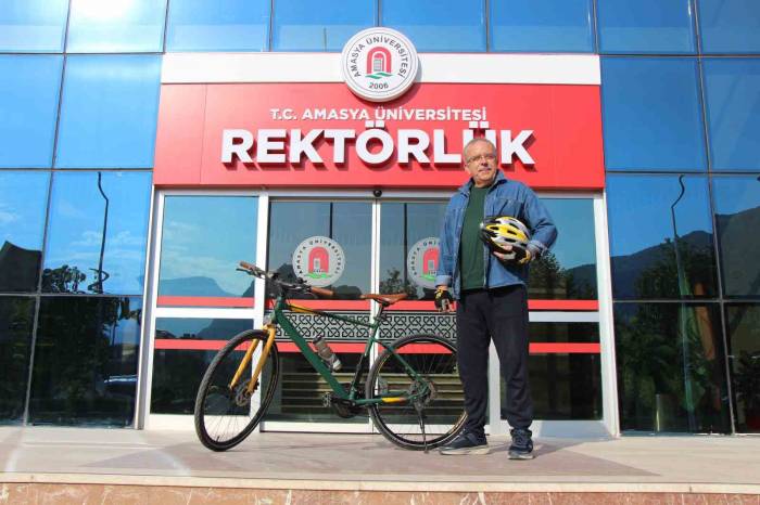 Bisikletli Rektör