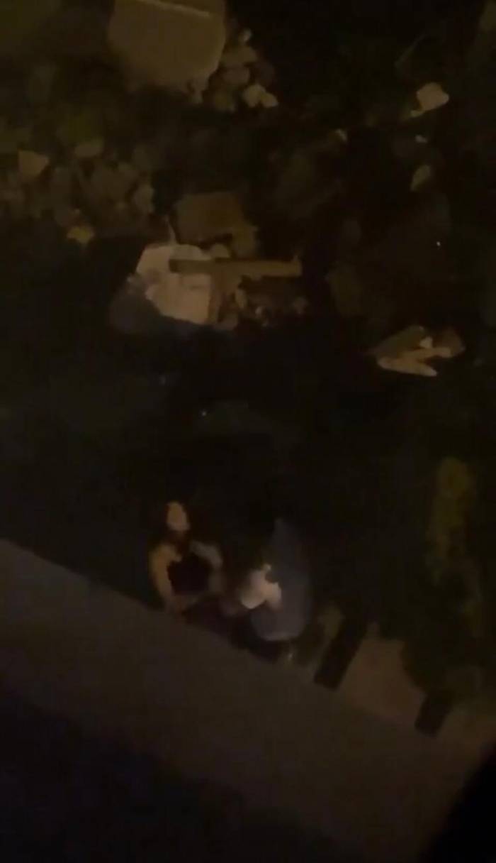 Beşiktaş’ta Çiftin Kavgası: Önce Boğazını Sıktı, Sonra Kendini Yumrukladı