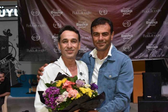 Bozüyük Belediyesi’nin Kurtuluş Konserleri Olcay Gülpınar İle Devam Etti