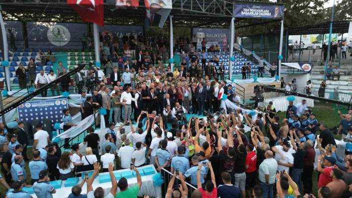 Kurtdereli Yağlı Güreşleri’nde Başpehlivan Ali Gürbüz Oldu