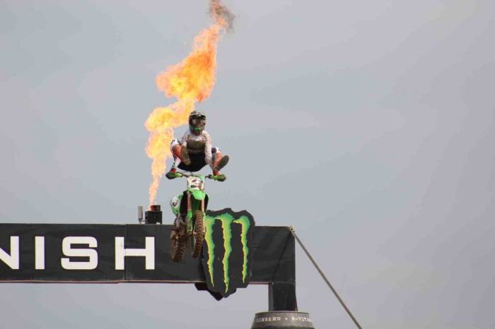 Dünya Gençler Motokros Şampiyonluğunu Laengenfelder Kazandı