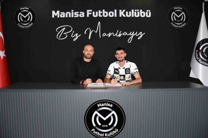 Meriton Korenica, Manisa Fk’da