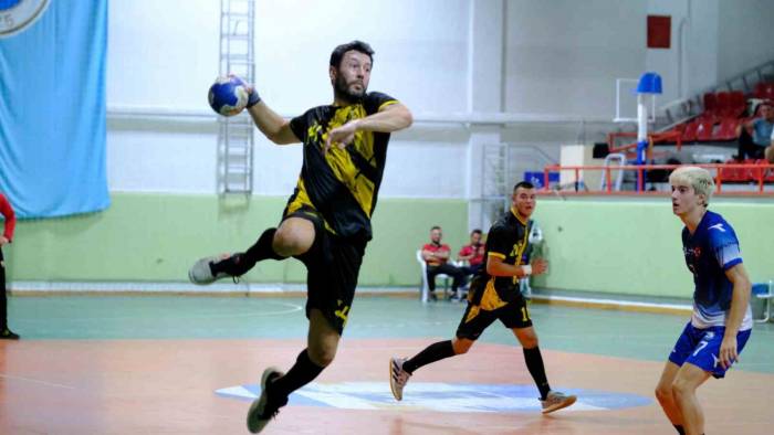 Hentbol Erkekler Süper Ligi’nde 2. Hafta Maçları Sona Erdi