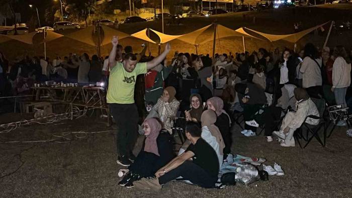 Dev Ekranda Şampiyonluk Maçı