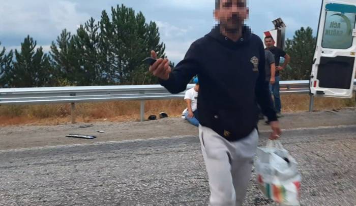 Yaralı Sürücünün Yakınları Muhabiri Engellemeye Çalıştı