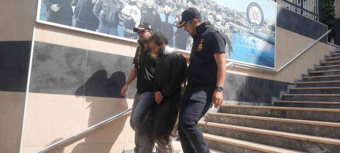İstanbul’da Çeşitli Suçlardan Aranan 22 Şahıs Yakalandı