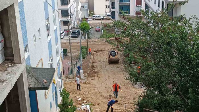 Atakum’da Selin İzleri Temizleniyor