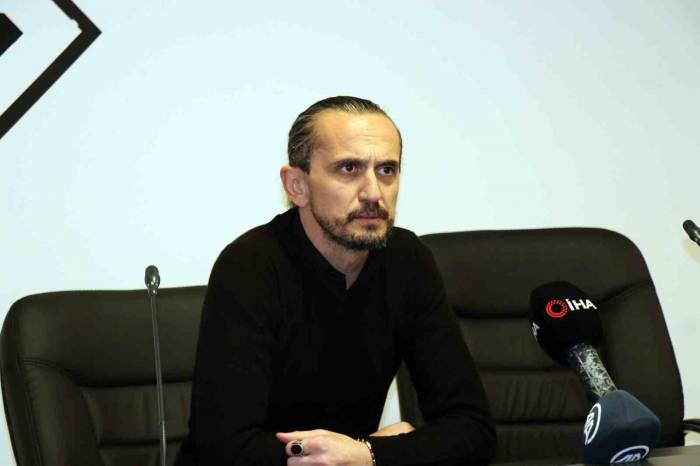 Sakaryaspor, Tuncay Şanlı İle Görüştü