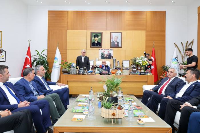 Ak Parti Yerel Yönetimler Başkanı Yılmaz: "ak Parti Siyaseti İdeolojileri Ön Plana Çıkaran Bir Siyasi Hareket Değildir”