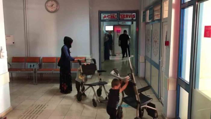 211 Kişinin Zehirlendiği İlçede Başkan Öztürk’ten Açıklama: “İnceleme Sürüyor”