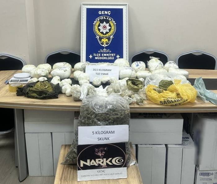 Bingöl’de 25 Kilo Uyuşturucu Ele Geçirildi