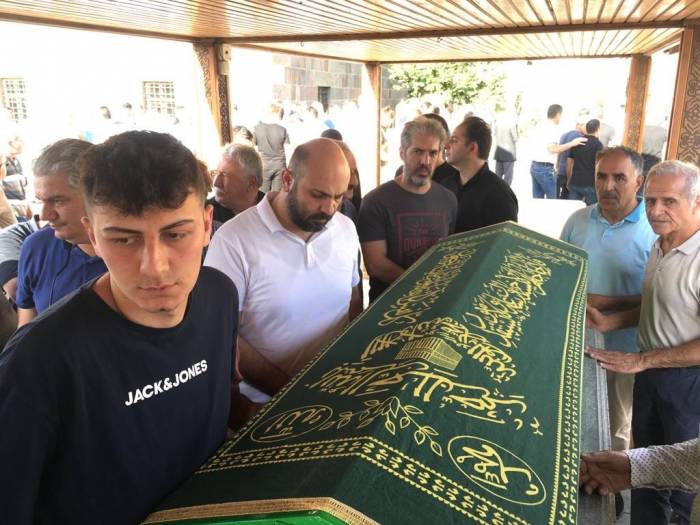 Ünal Topçu Son Yolculuğuna Uğurlandı