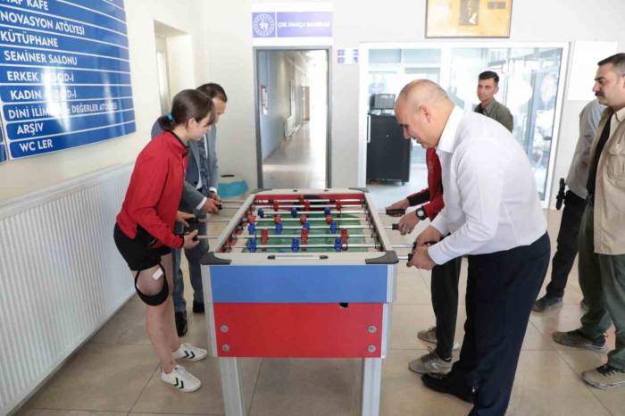 Ağrı Valisi Koç, Patnos İlçesinde Devam Eden Yatırımları Yerinde İnceledi