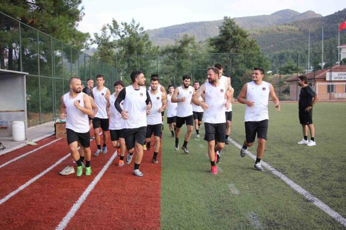 Denizli İdmanyurdu Yeni Sezon İçin Hedefini Belirledi