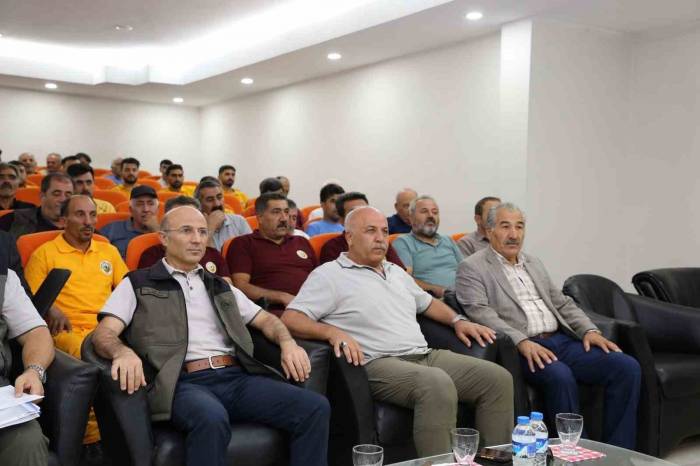 Orman İşçilerine Bilgilendirme