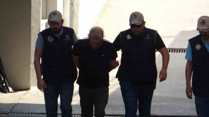 (Düzeltme) Fetö’nün Sözde Mütevelli Heyeti Üyesi, Kapısı Penceresi Kapalı Çiftlik Evinde Yakalandı