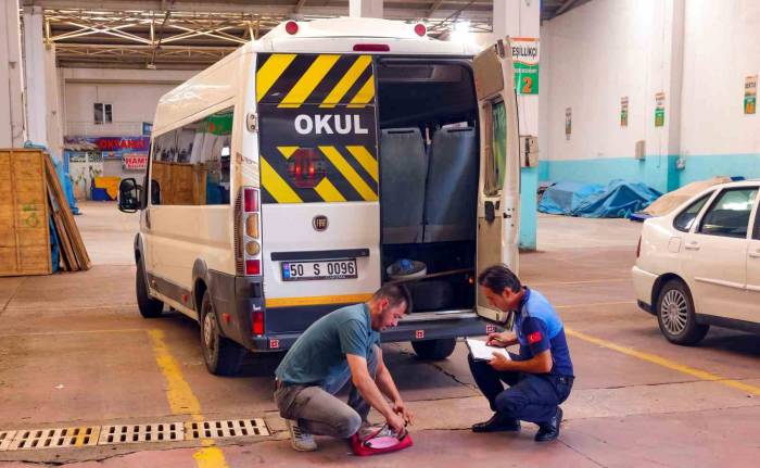 Nevşehir’de Okul Servisleri Denetlendi