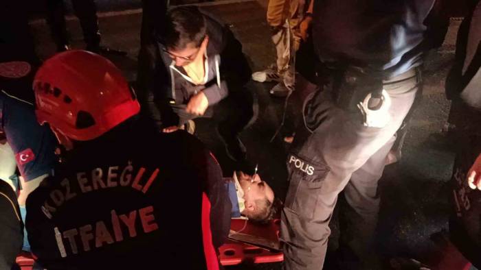 Kamyon İle Motosiklet Çarpıştı: 1 Yaralı