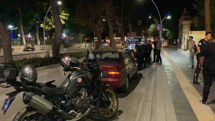 Drift Yaparken Ekiplere Yakalandı, 20 Bin 352 Tl Para Cezasından Kurtulamadı