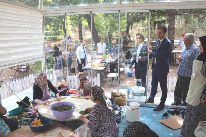 Kütahya’da Geleneksel Gözleme Etkinliği