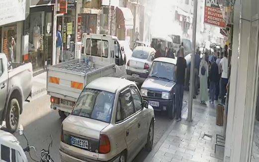 Faciadan Kıl Payı Dönüldü, O Anlar Güvenlik Kamerasına Yansıdı