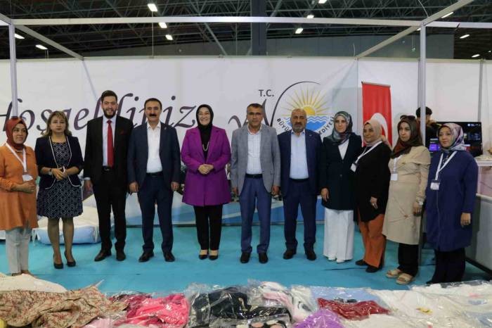 Van’da 3. Anne Bebek Ve Çocuk İhtiyaçları Fuarı Açıldı