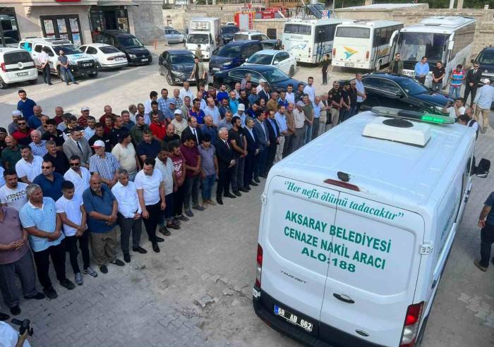 Asel Bebek Son Yolculuğuna Uğurlandı