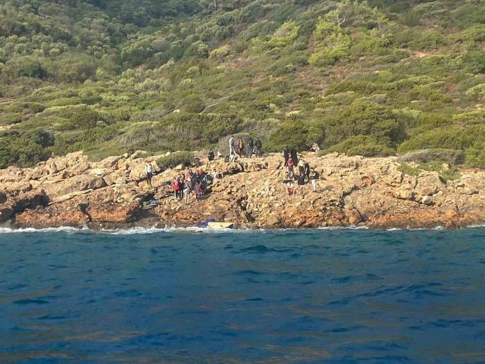 Adada Mahsur Kalana 36 Düzensiz Göçmen Kurtarıldı