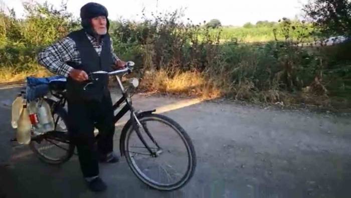 Sosyal Medyada Tıklanma Rekoru Kırmıştı, Vefat Edince Cenazesine Bayrak Asıldı