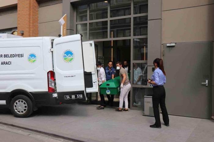 Banyoda Ölü Bulunan Kadının Cesedi 3 Gün Boyunca O Dairede Kalmış
