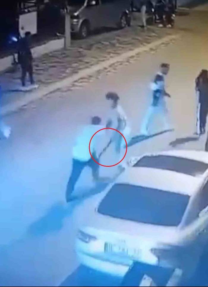 Bursa’da Satır Ve Bıçaklar Konuştu...kavga Anı Kamerada