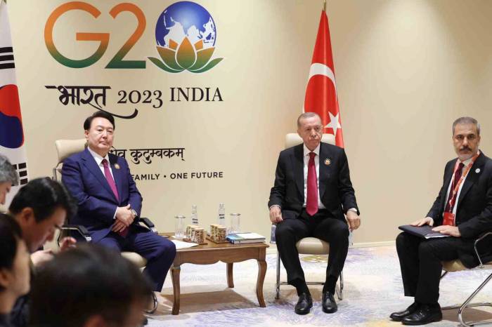 Cumhurbaşkanı Erdoğan, Güney Kore Devlet Başkanı Yoon İle Görüştü