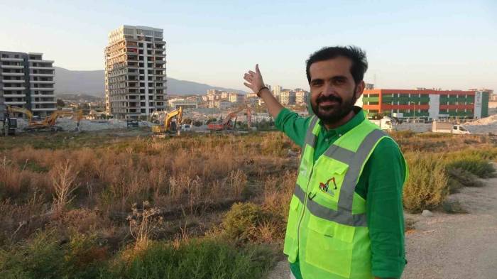 Dinamitle Patlatılan 57. Bina Kağıt Gibi Yerle Bir Oldu, Milyonluk Dairelerden Geriye Enkaz Kaldı